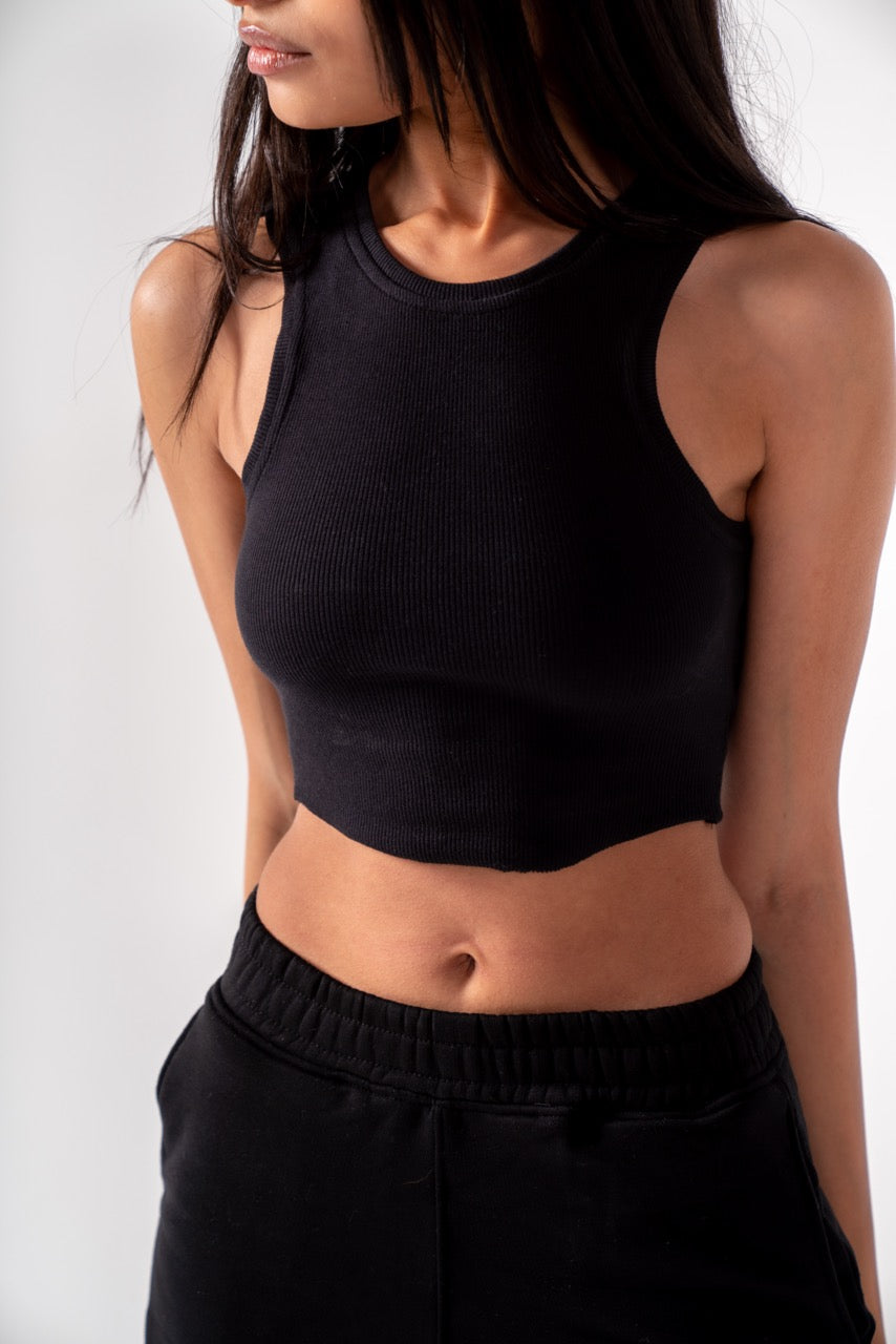 Black Crop-Top